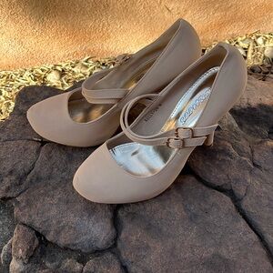 cute double strap heels!